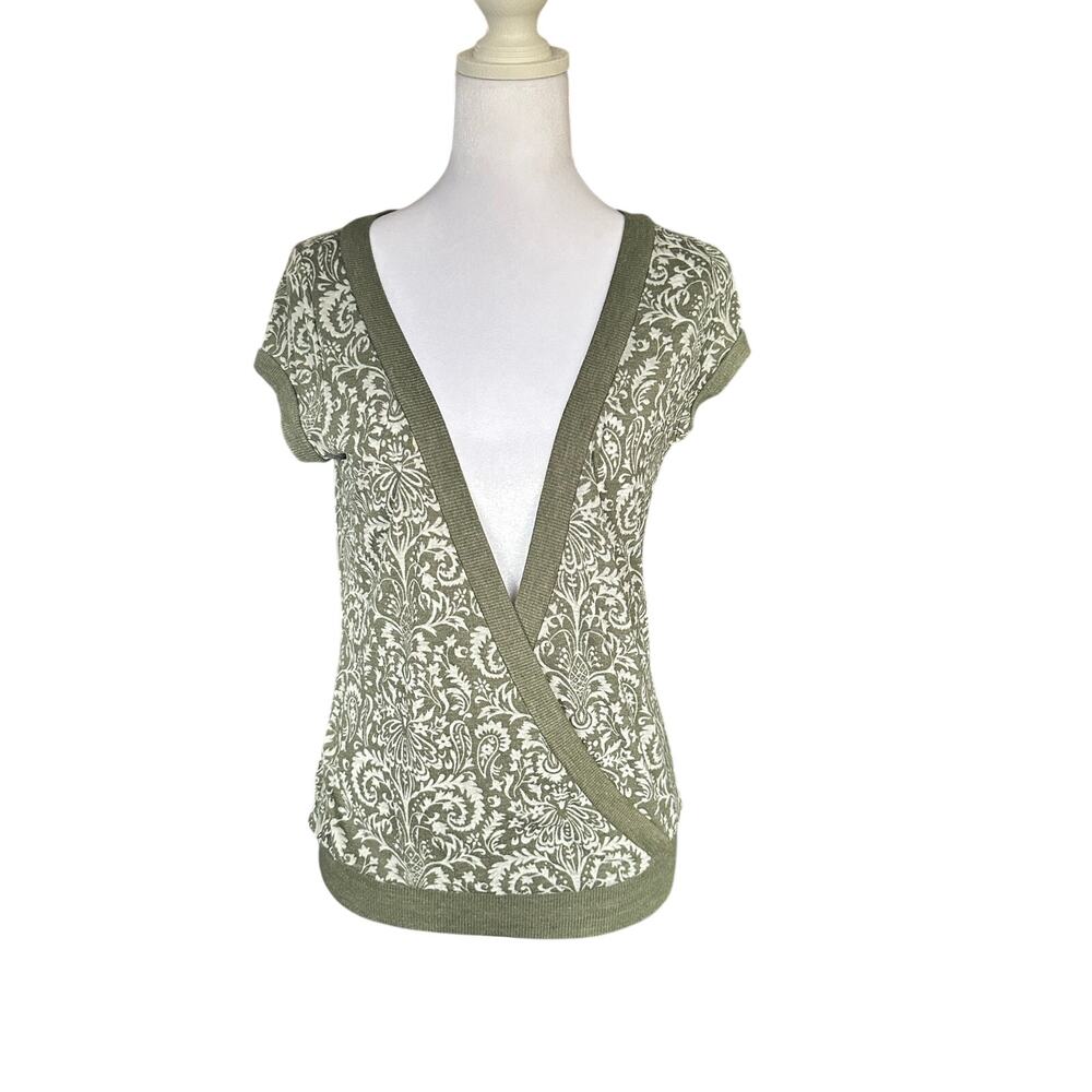 Green floral paisley patterned top